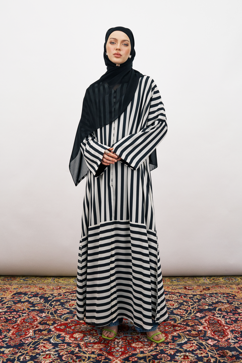 Dilshad Chiffon Stripes Abaya in Black