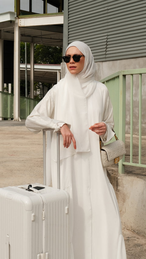 Korean Nidha Makadi Pearl White