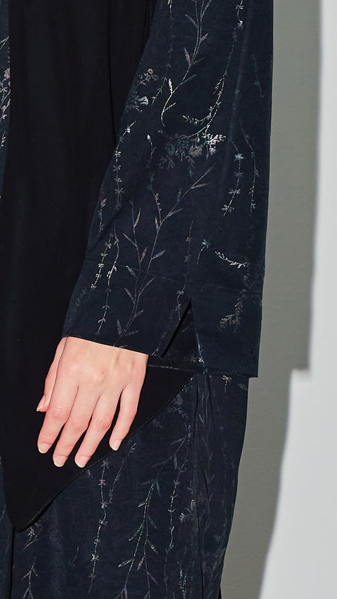 Soft Crepe Manisa Silver Wildflower Abaya