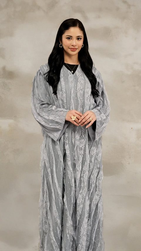 Soft Lace Zhanar Fog Grey Abaya