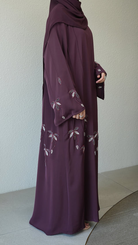 Alcazar Wine Grape Abaya