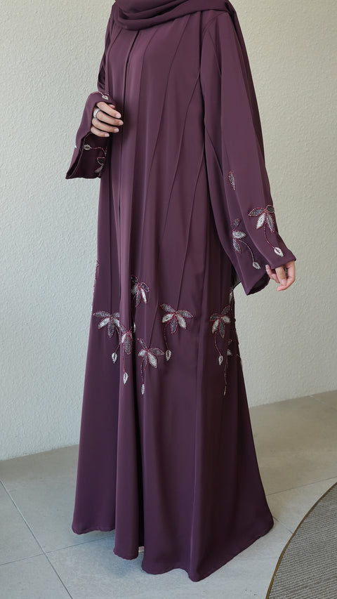 Alcazar Wine Grape Abaya
