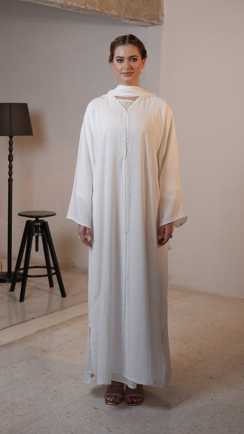 Amanjena Frost White Abaya