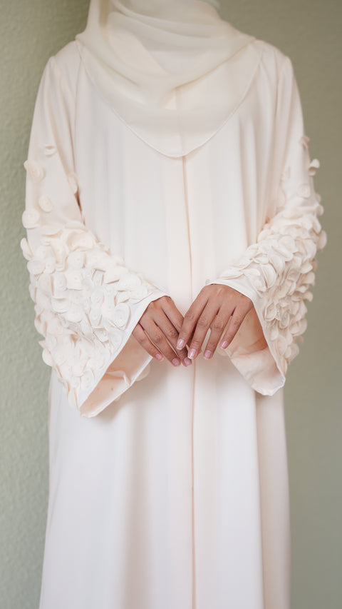 Cairo Ivory Peach Abaya