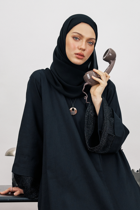 Danira Cotton Linen Abaya in Black