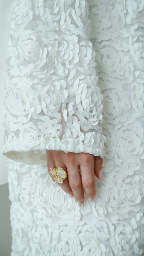 Ferghana Cloud White Abaya