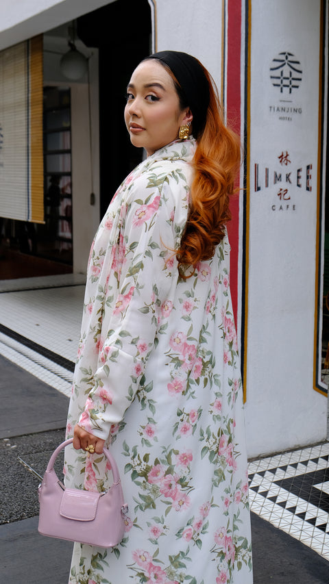 Florie Cloud Pink Abaya
