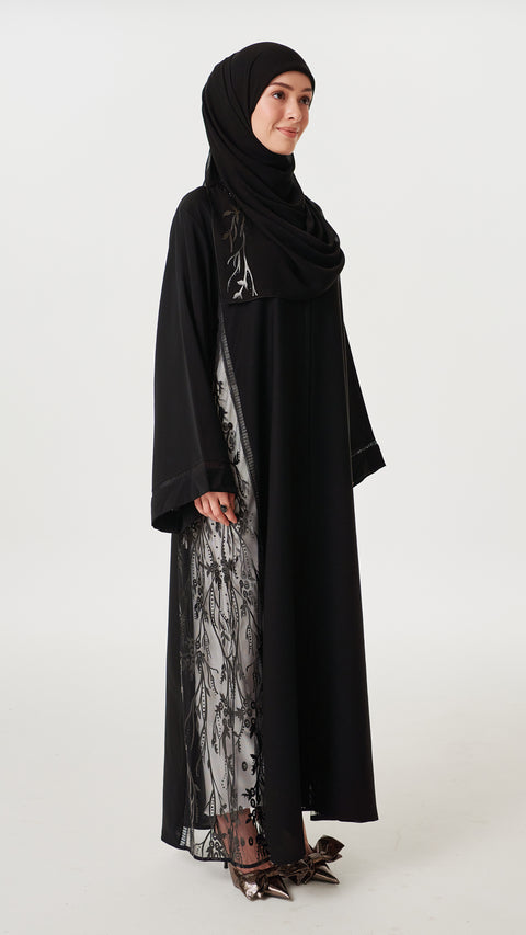 Fouzia Obsidian Black Abaya