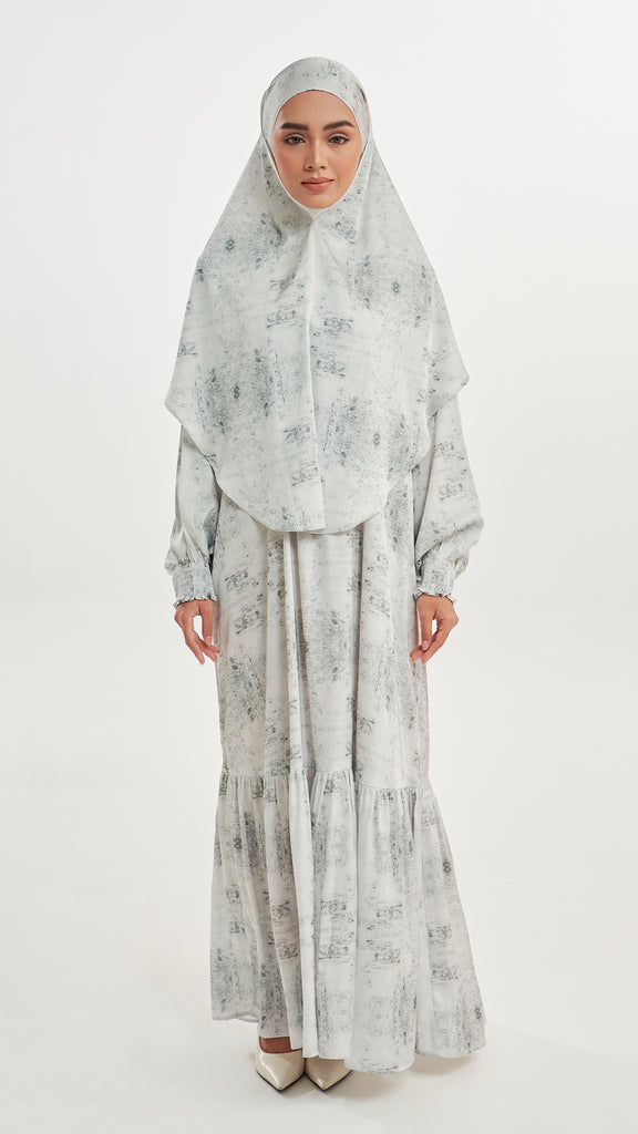Silky Crepe Inaaya Green Dress