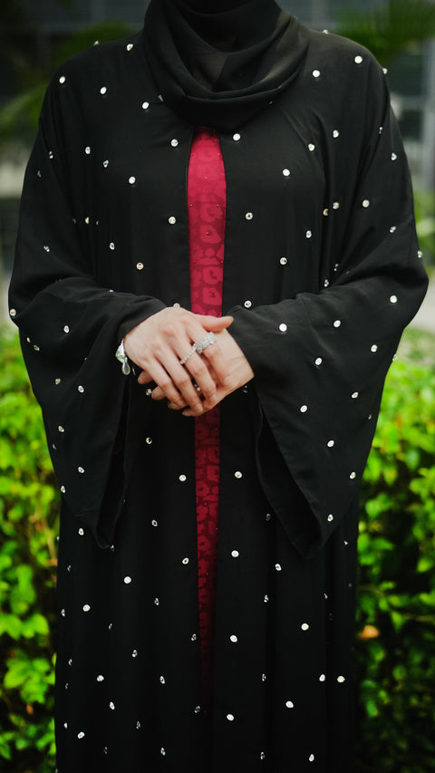 Jazan Obsidian Silver Cardi Abaya