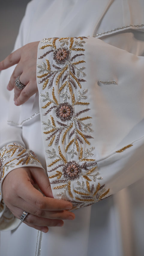 Khyber White Dust Gold Abaya Fustaann Khyber White Dust Gold Abaya Fustaann