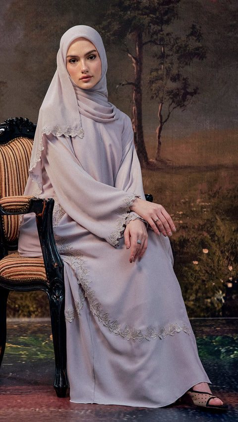 Kalasha Pale Pink Abaya