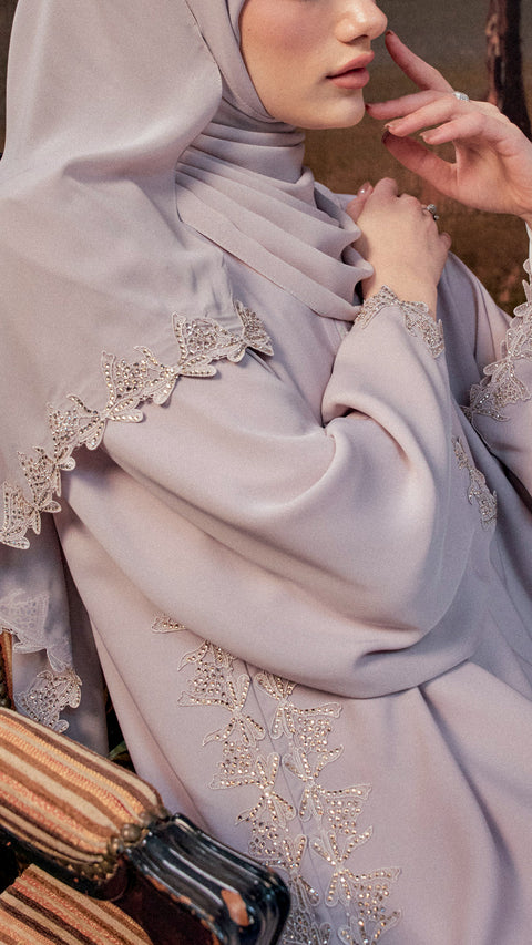 Kalasha Pale Pink Abaya