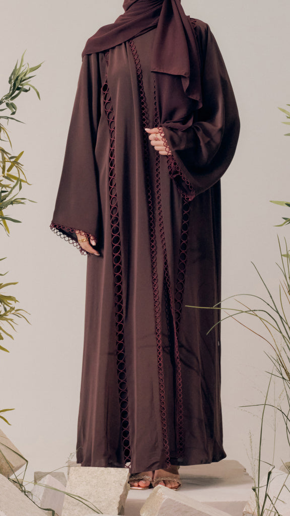 Kayangan Alacati Burgundy Abaya