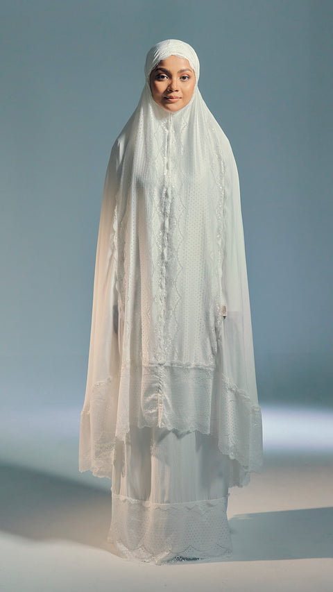 Libyè Pearl White Telekung