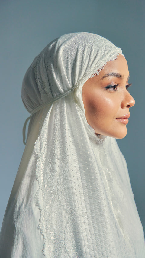 Libyè Pearl White Telekung