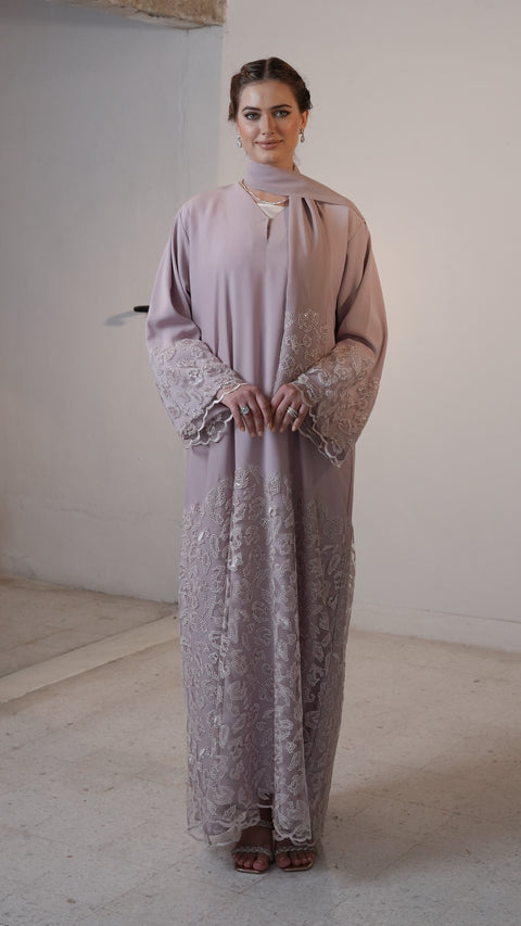Lilibet Raspberry Cream Abaya