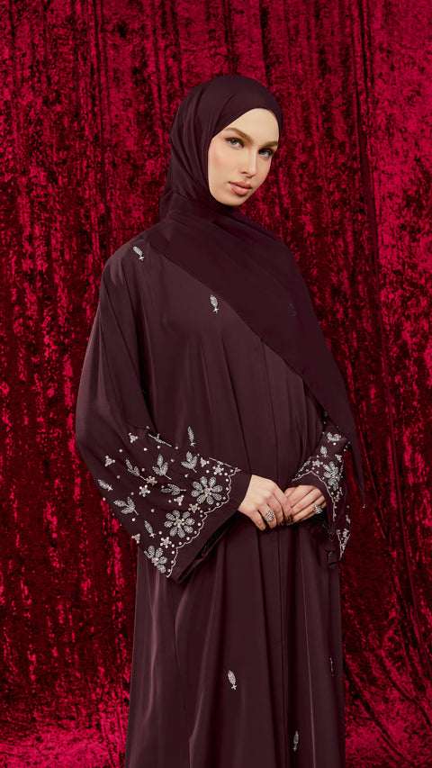 Madaba Burgundy Abaya