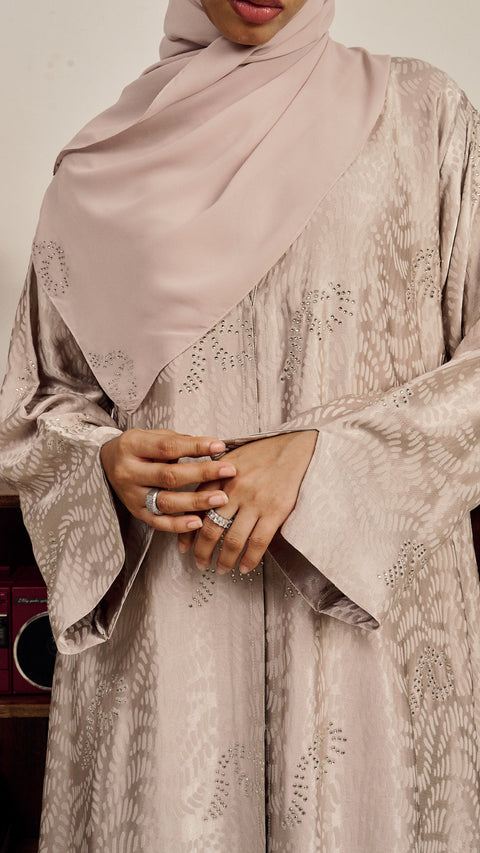 Malkara Ecru Abaya