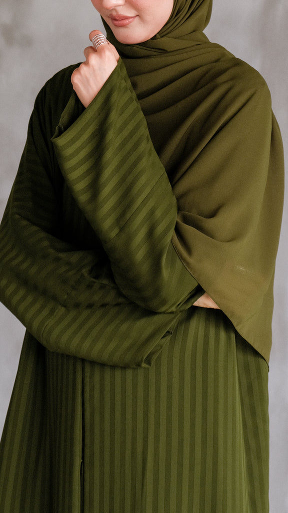 Chiffon Mallawi Olive Green Abaya