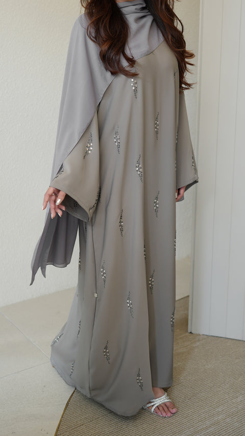 Nashwa Charcoal Abaya