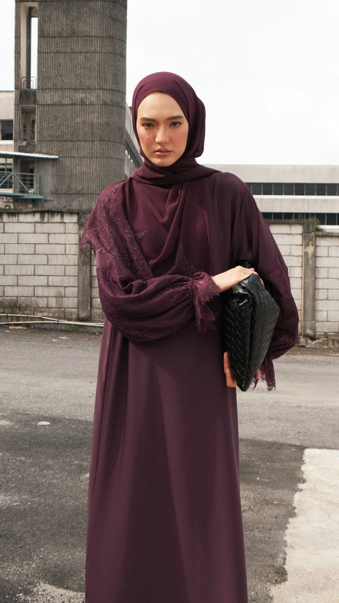 Nadine Burgundy Abaya