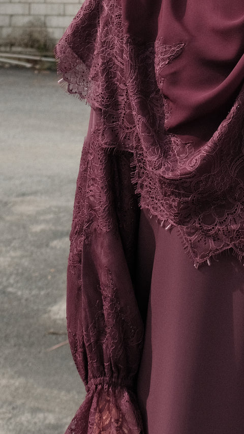 Nadine Burgundy Abaya