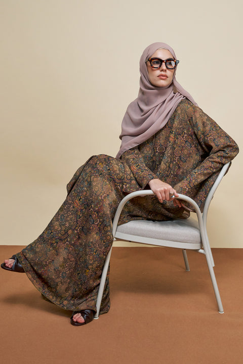 Qartaba Printed Abaya