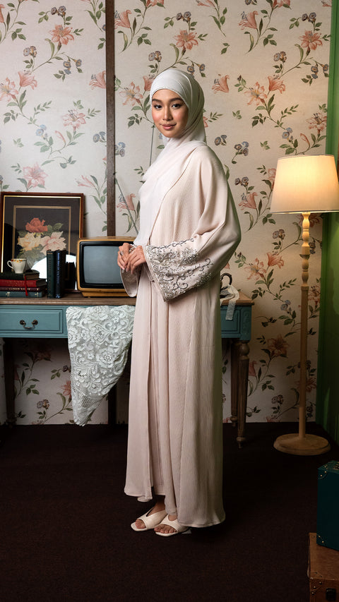 Saar Almond Milk Abaya