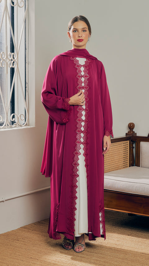 Salmiya Magenta Abaya