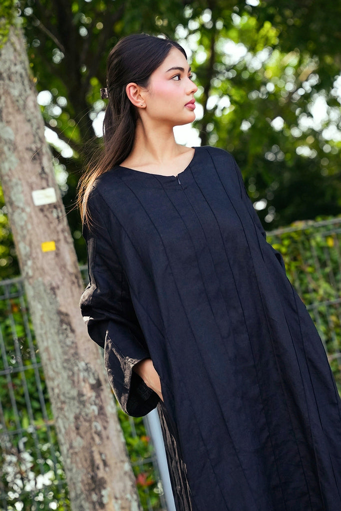 Pure Linen Shasha Daily Dress in Classic Black