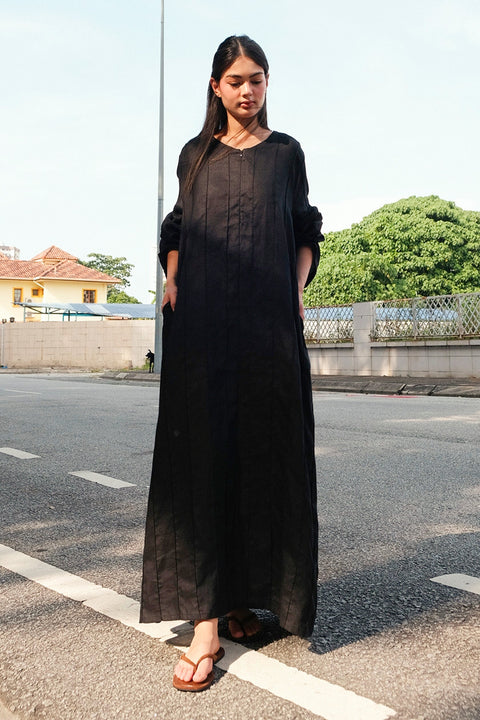 Shasha Daily Linen Dress in Classic Black