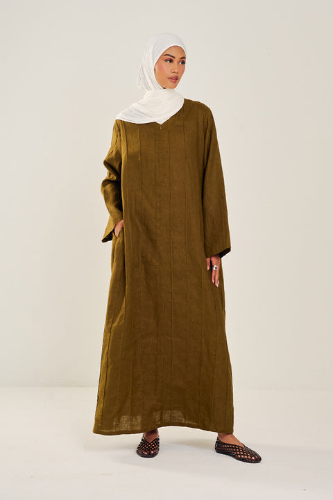 Shasha Daily Linen Dress in Olive