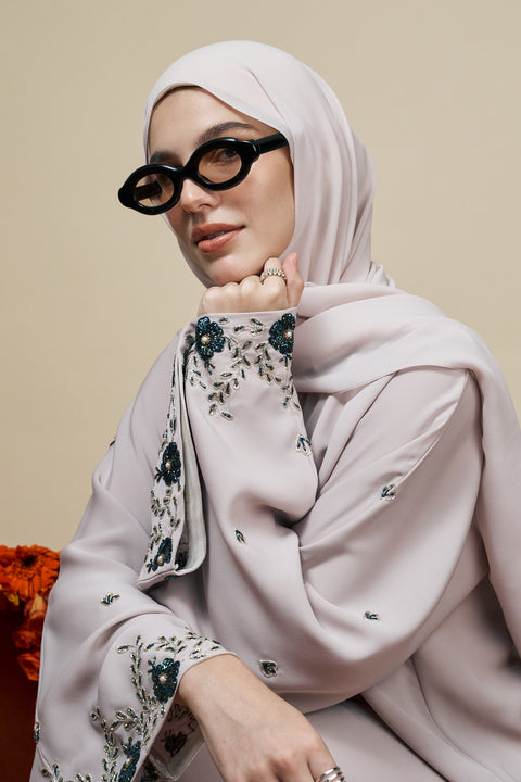 Suha Pale Pink Abaya