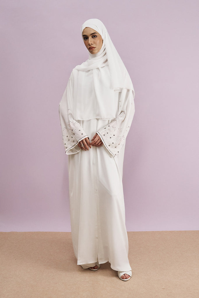 Tarmin Korean Nidha Abaya in Pearl