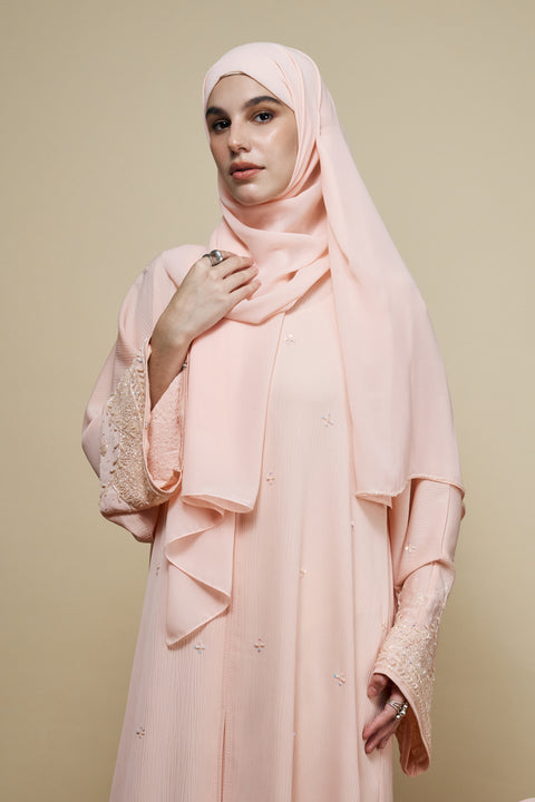 Zulfah Peach Abaya