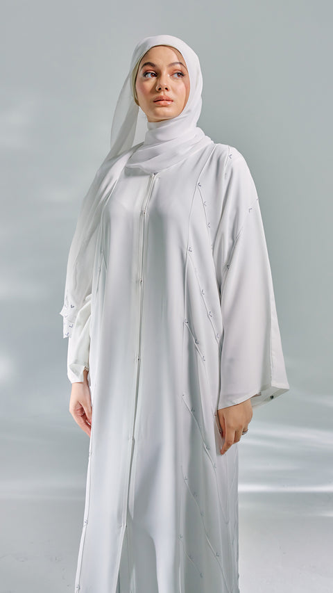 Irdina Frost White Abaya